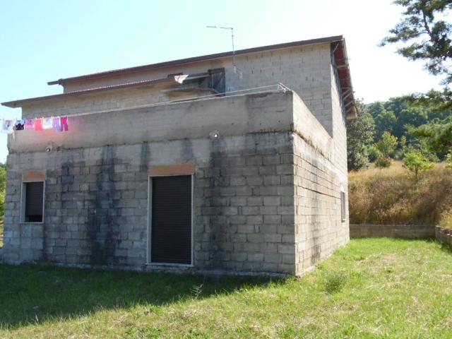 Casa indipendente in vendita a Nusco AV