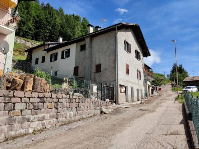 Casa indipendente in vendita a Sover TN