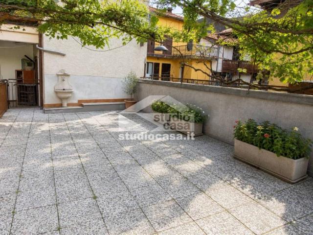 Casa indipendente in vendita a Sovere BG