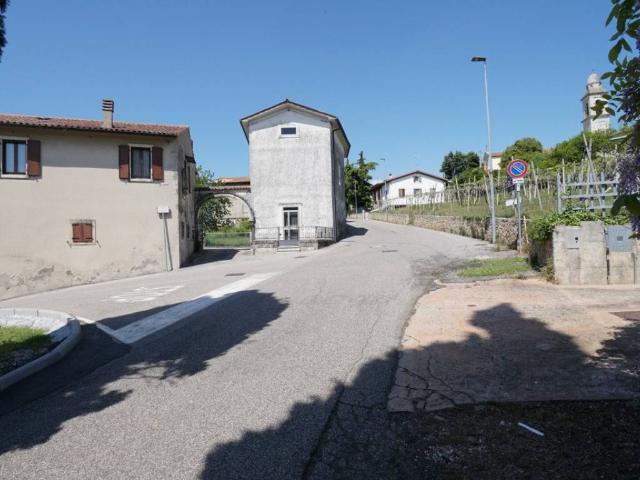 Casa indipendente in vendita a Soave VR