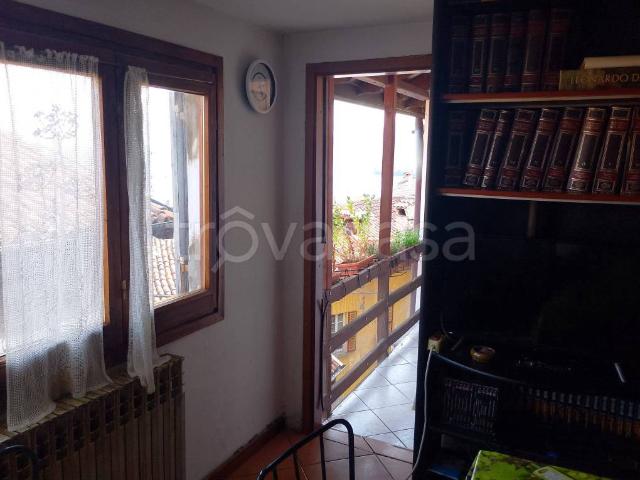 Casa indipendente in vendita a Solcio, Lesa