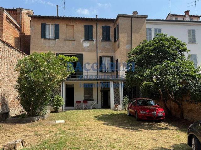 Casa indipendente in vendita a Solarolo RA