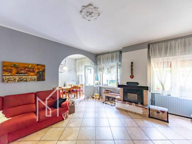 Casa indipendente in vendita a Solbiate Olona VA