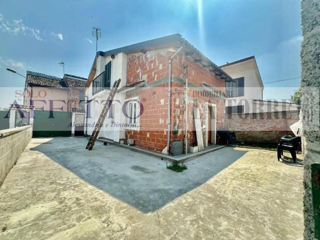 Casa indipendente in vendita a Solero AL