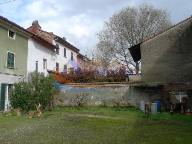 Casa indipendente in vendita a Solero via Ugo Ghisiglieiri