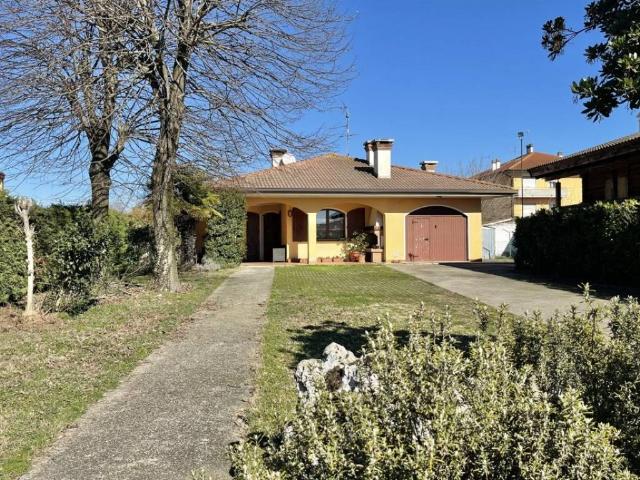 Casa indipendente in vendita a Solesino PD