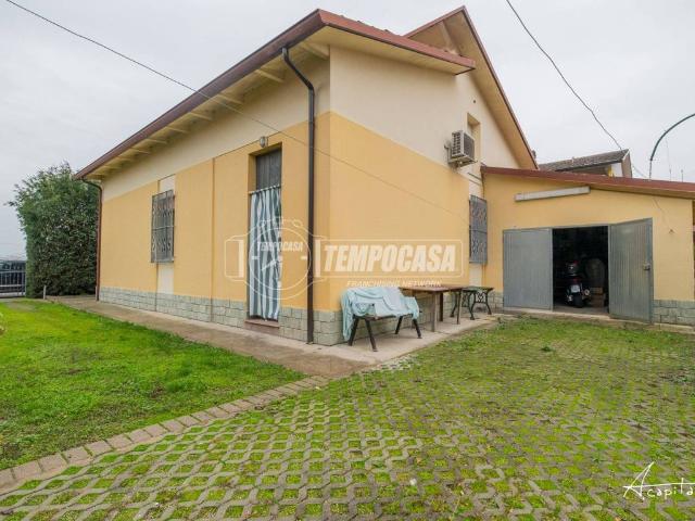 Casa indipendente in vendita a Soliera MO