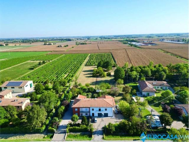 Casa indipendente in vendita a Soliera MO