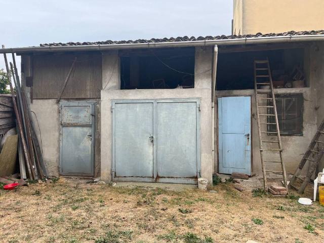 Casa indipendente in vendita a Somaglia LO