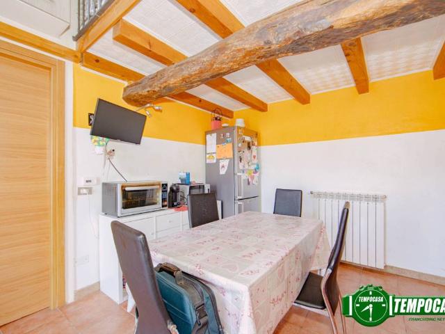 Casa indipendente in vendita a Sommo PV