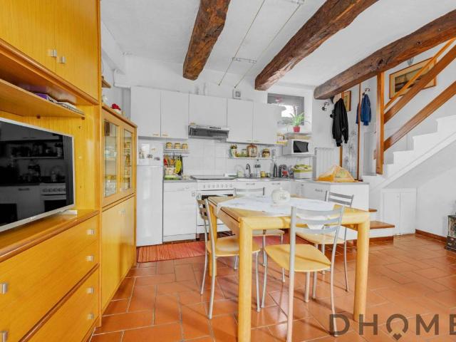 Casa indipendente in vendita a Somma Lombardo VA