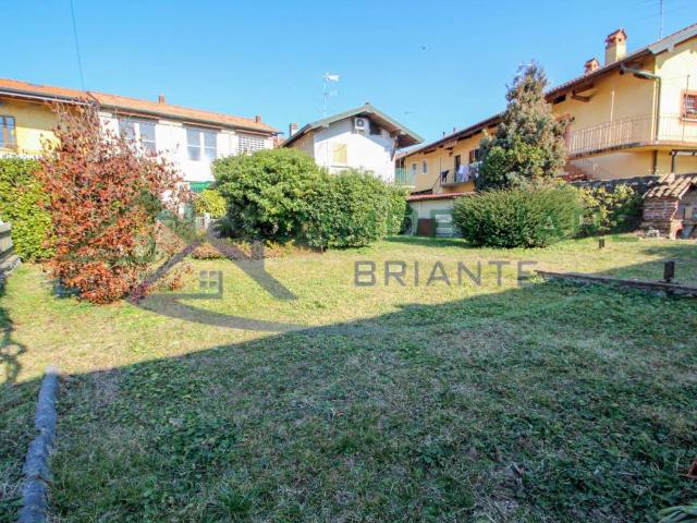 Casa indipendente in vendita a Somma Lombardo VA