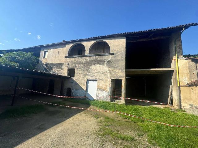 Casa indipendente in vendita a Sommariva del Bosco CN