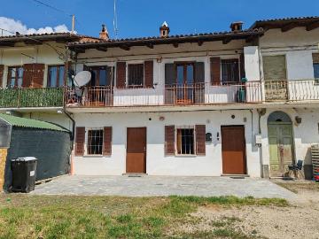 Casa indipendente in vendita a Sommariva Perno CN
