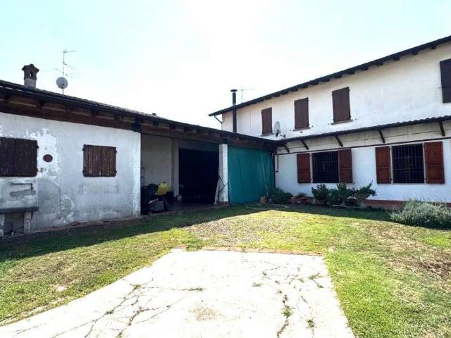 Casa indipendente in vendita a Soncino CR