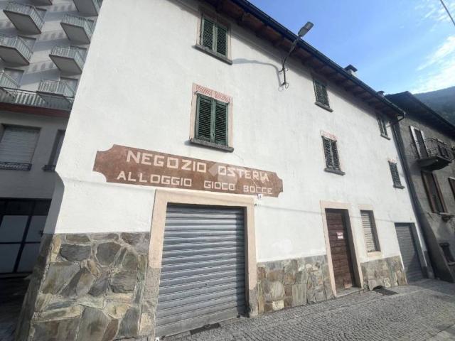 Casa indipendente in vendita a Sondalo via Rodorio, 7