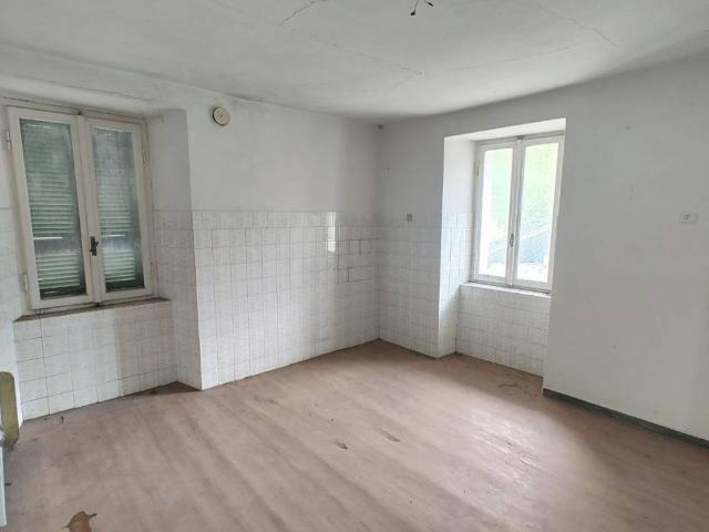 Casa indipendente in vendita a Sonico BS