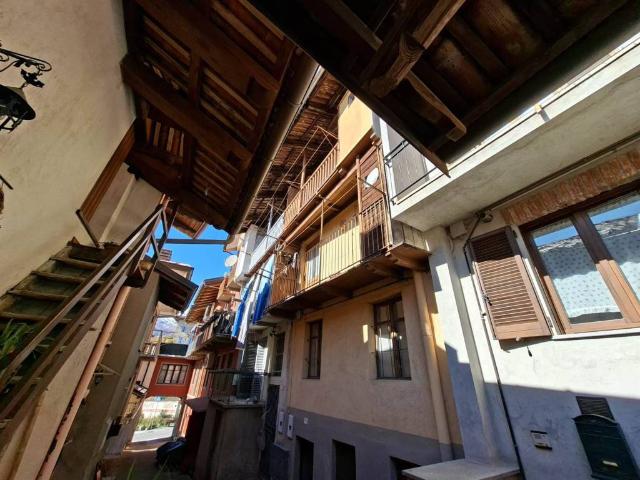 Casa indipendente in vendita a Sordevolo BI