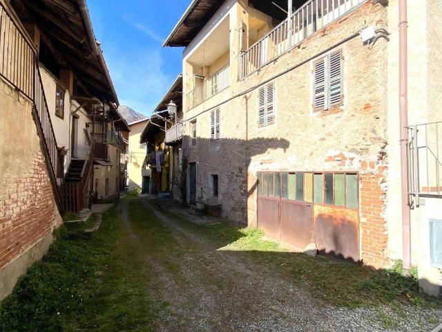 Casa indipendente in vendita a Sordevolo BI