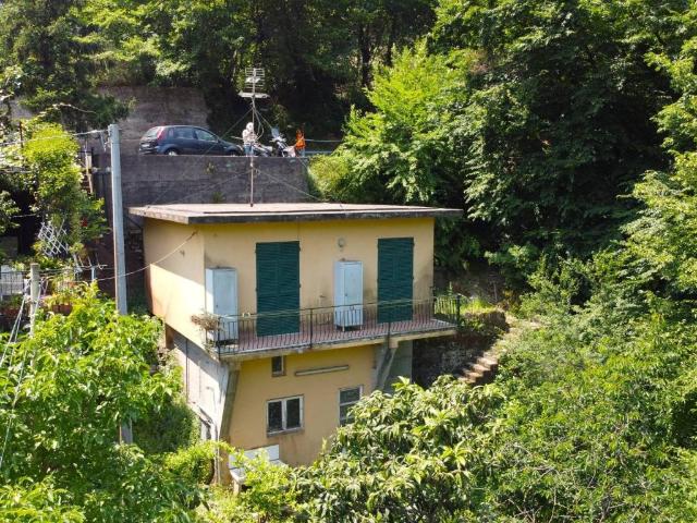 Casa indipendente in vendita a Sori GE
