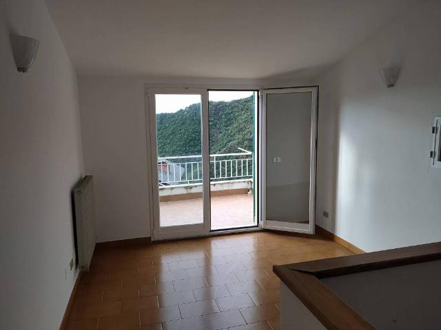 Casa indipendente in vendita a Sori GE