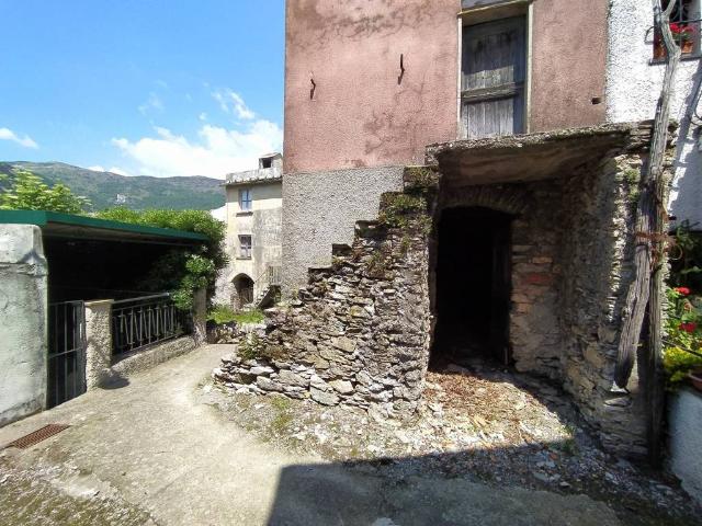 Casa indipendente in vendita a Sori GE