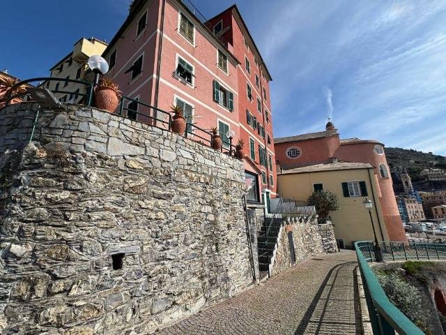 Casa indipendente in vendita a Sori GE