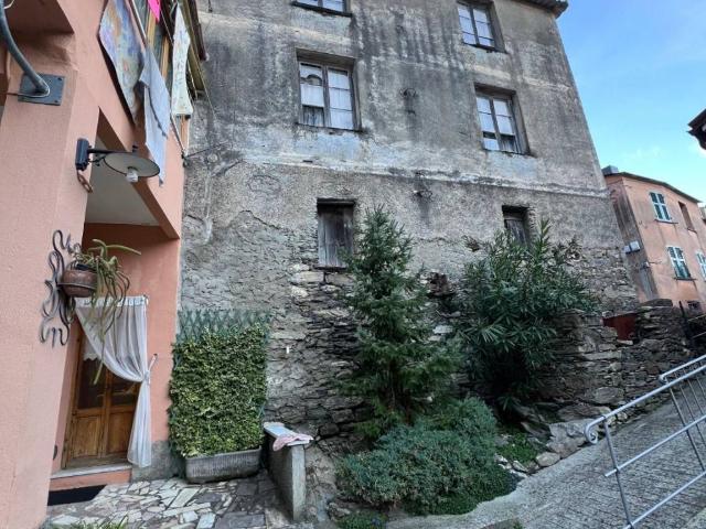 Casa indipendente in vendita a Sori GE