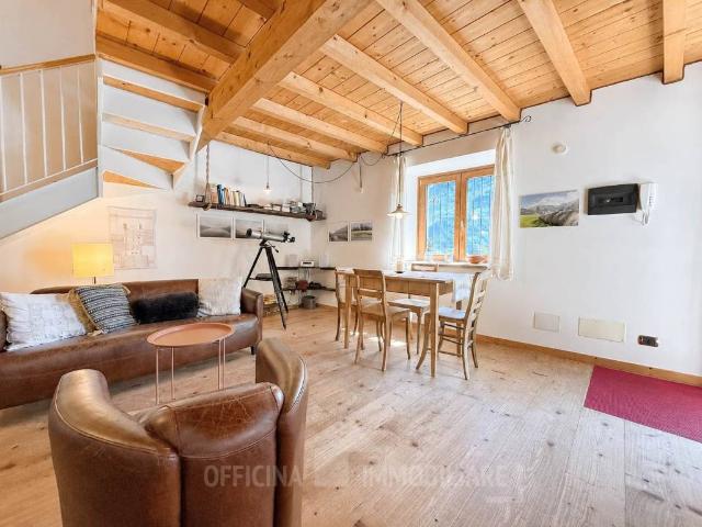 Casa indipendente in vendita a Sorico CO