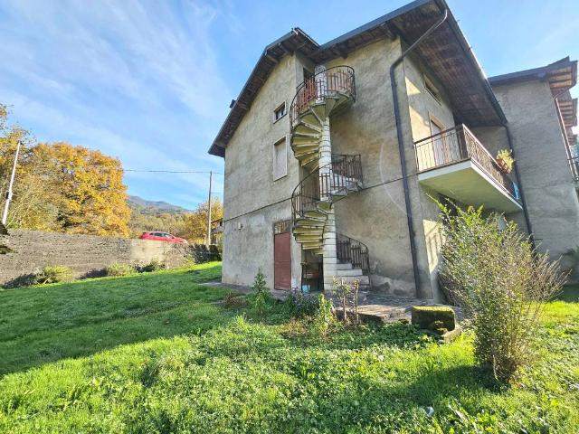 Casa indipendente in vendita a Sorisole BG