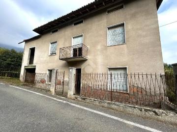 Casa indipendente in vendita a Sorisole BG
