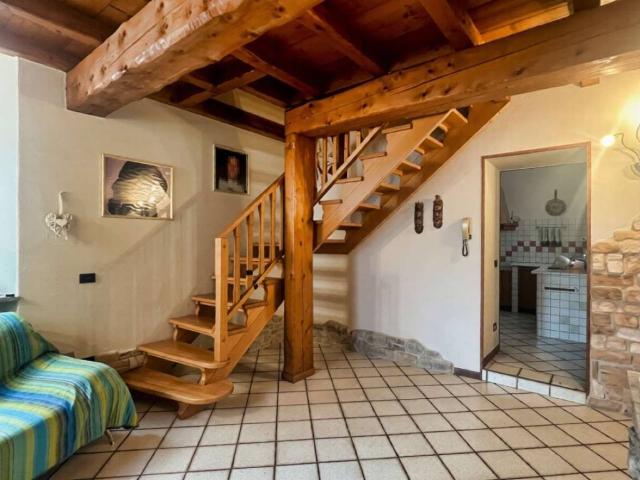 Casa indipendente in vendita a Sorisole BG