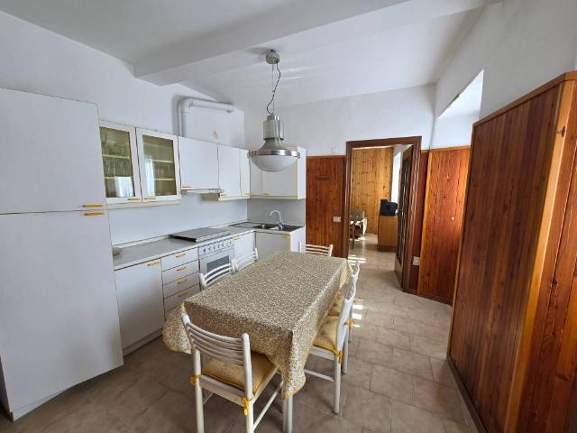 Casa indipendente in vendita a Sormano CO
