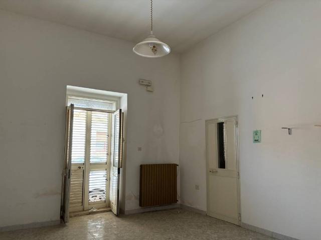 Casa indipendente in vendita a Sava TA
