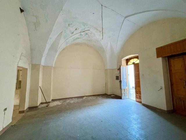 Casa indipendente in vendita a Sava TA