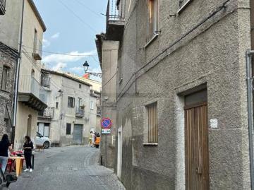 Casa indipendente in vendita a Savelli