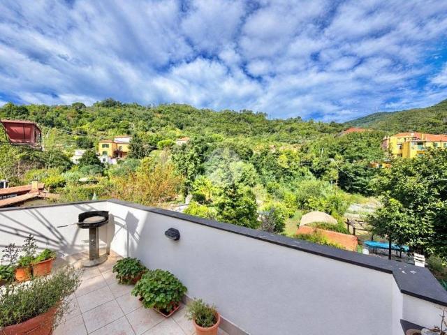 Casa indipendente in vendita a Savona SV