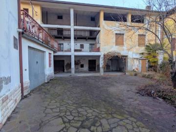 Casa indipendente in vendita a Sabbio Chiese BS