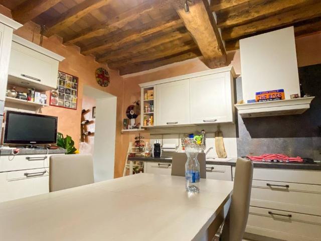 Casa indipendente in vendita a Sabbioneta MN