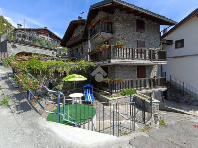 Casa indipendente in vendita a Saint Vincent AO