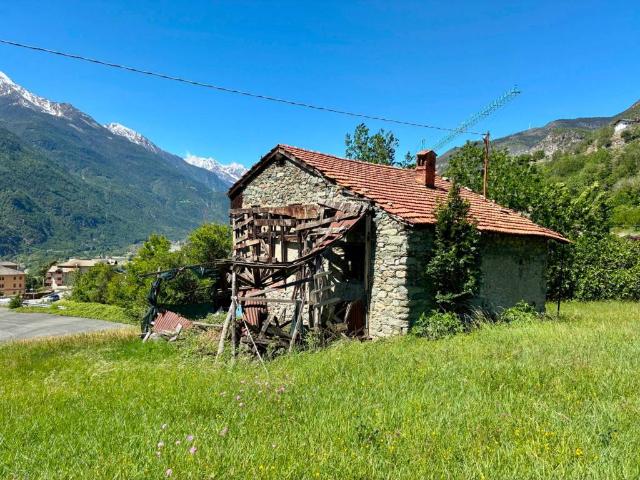 Casa indipendente in vendita a Saint Vincent AO