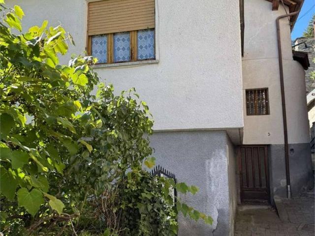 Casa indipendente in vendita a Saint Vincent AO