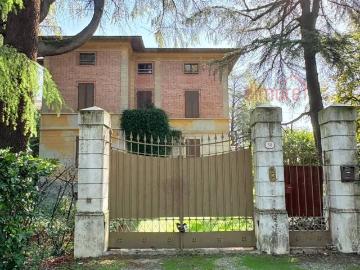 Casa indipendente in vendita a Sala Baganza PR