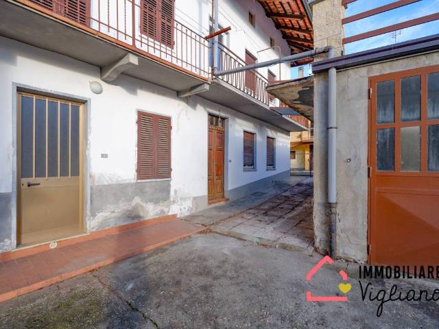 Casa indipendente in vendita a Sala Biellese BI