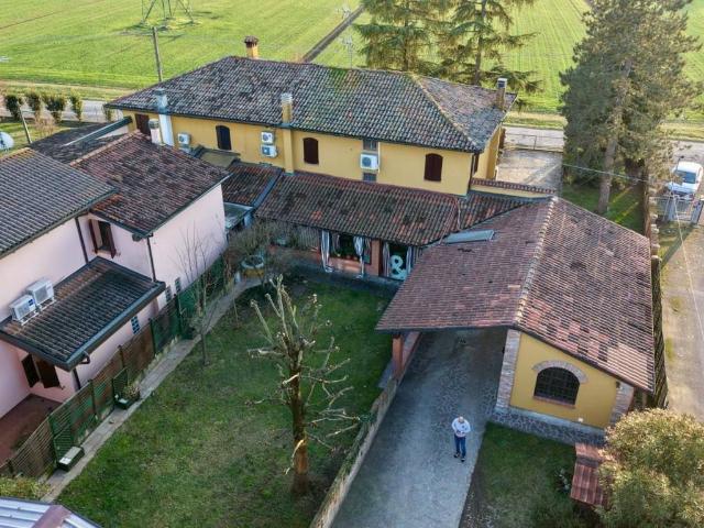 Casa indipendente in vendita a Sala Bolognese BO