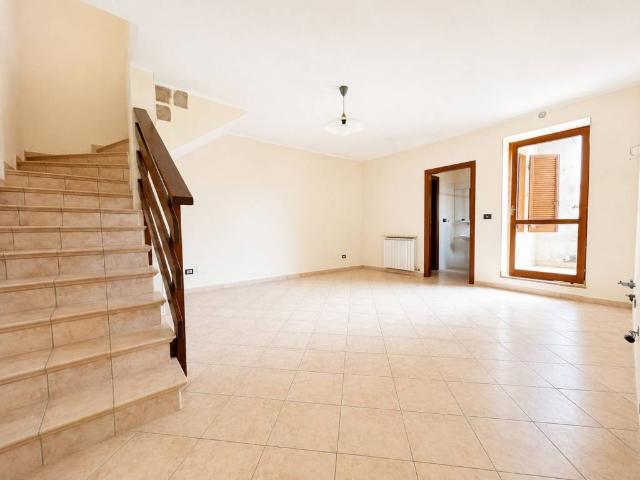 Casa indipendente in vendita a Salassa TO