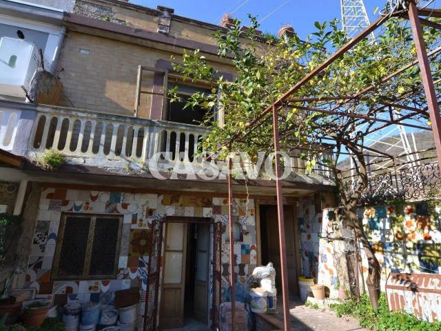 Casa indipendente in vendita a Salerno
