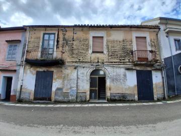 Casa indipendente in vendita a Salerno SA