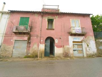Casa indipendente in vendita a Salerno SA