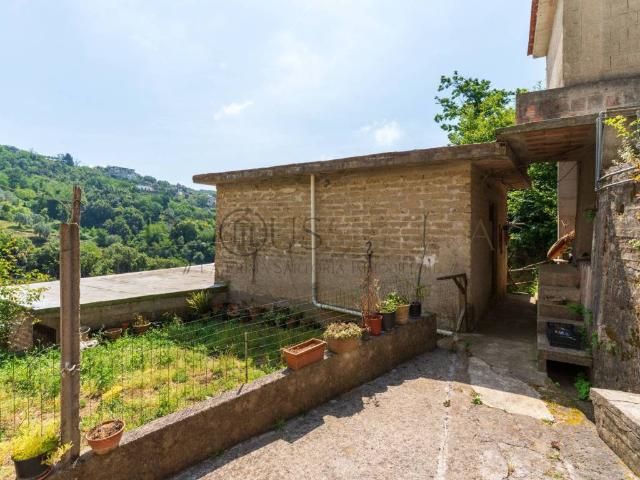 Casa indipendente in vendita a Salerno SA